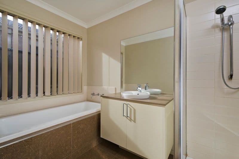 25 Danfield Drive, TARNEIT VIC 3029, Tarneit - Thumbnail 8