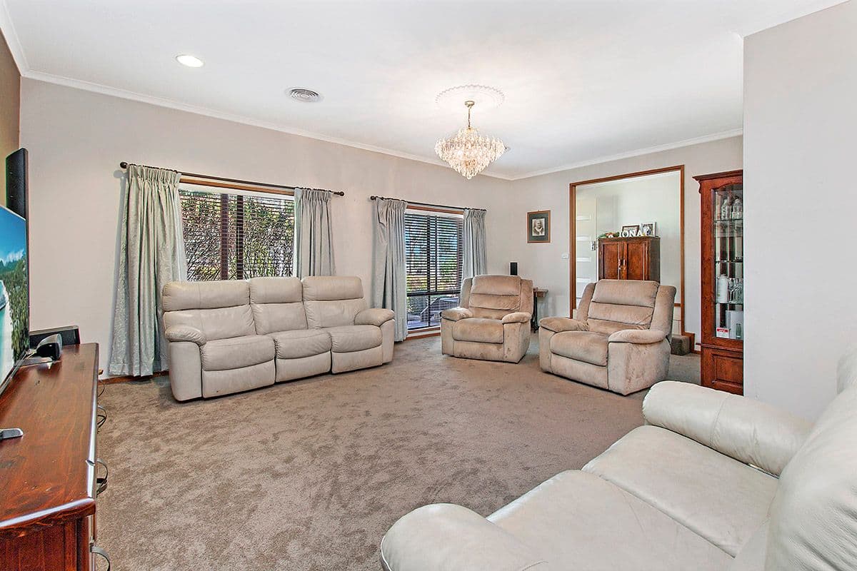 32 Paynes Road, Hamilton VIC 3300, Hamilton - Thumbnail 4