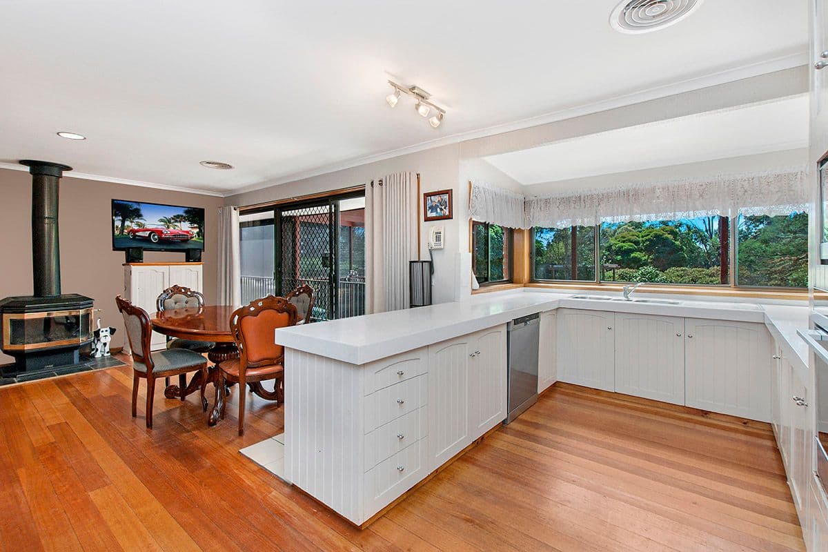 32 Paynes Road, Hamilton VIC 3300, Hamilton - Thumbnail 6