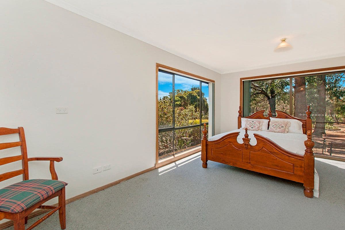 32 Paynes Road, Hamilton VIC 3300, Hamilton - Thumbnail 8