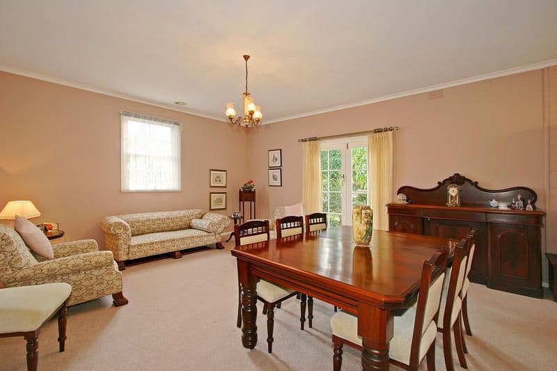27 St.Marks Close, DINGLEY VILLAGE VIC 3172, Dingley Village - Image 1