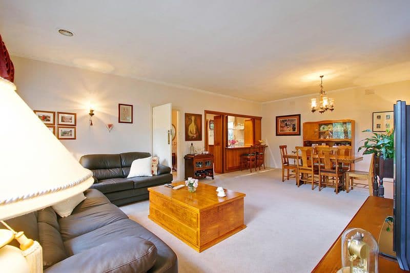 27 St.Marks Close, DINGLEY VILLAGE VIC 3172, Dingley Village - Thumbnail 2