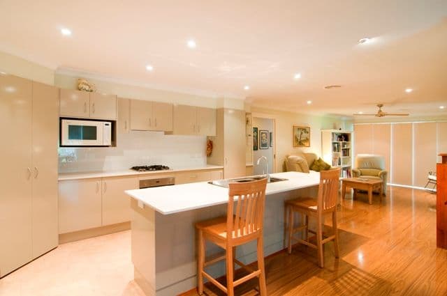 33 Mison Circuit, MOLLYMOOK NSW 2539, Mollymook Beach - Thumbnail 2