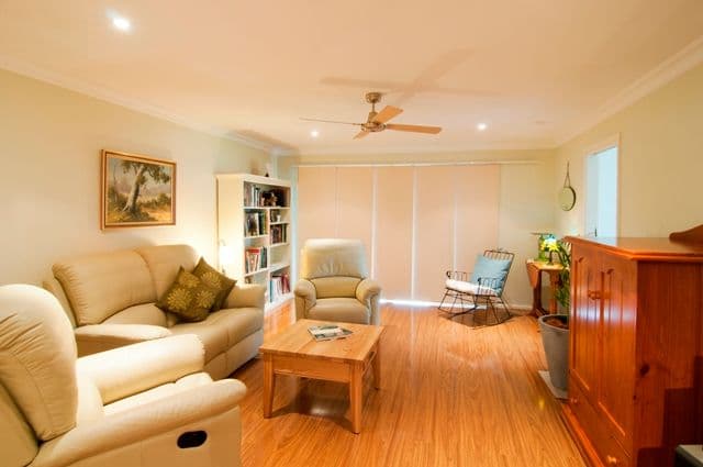 33 Mison Circuit, MOLLYMOOK NSW 2539, Mollymook Beach - Thumbnail 8