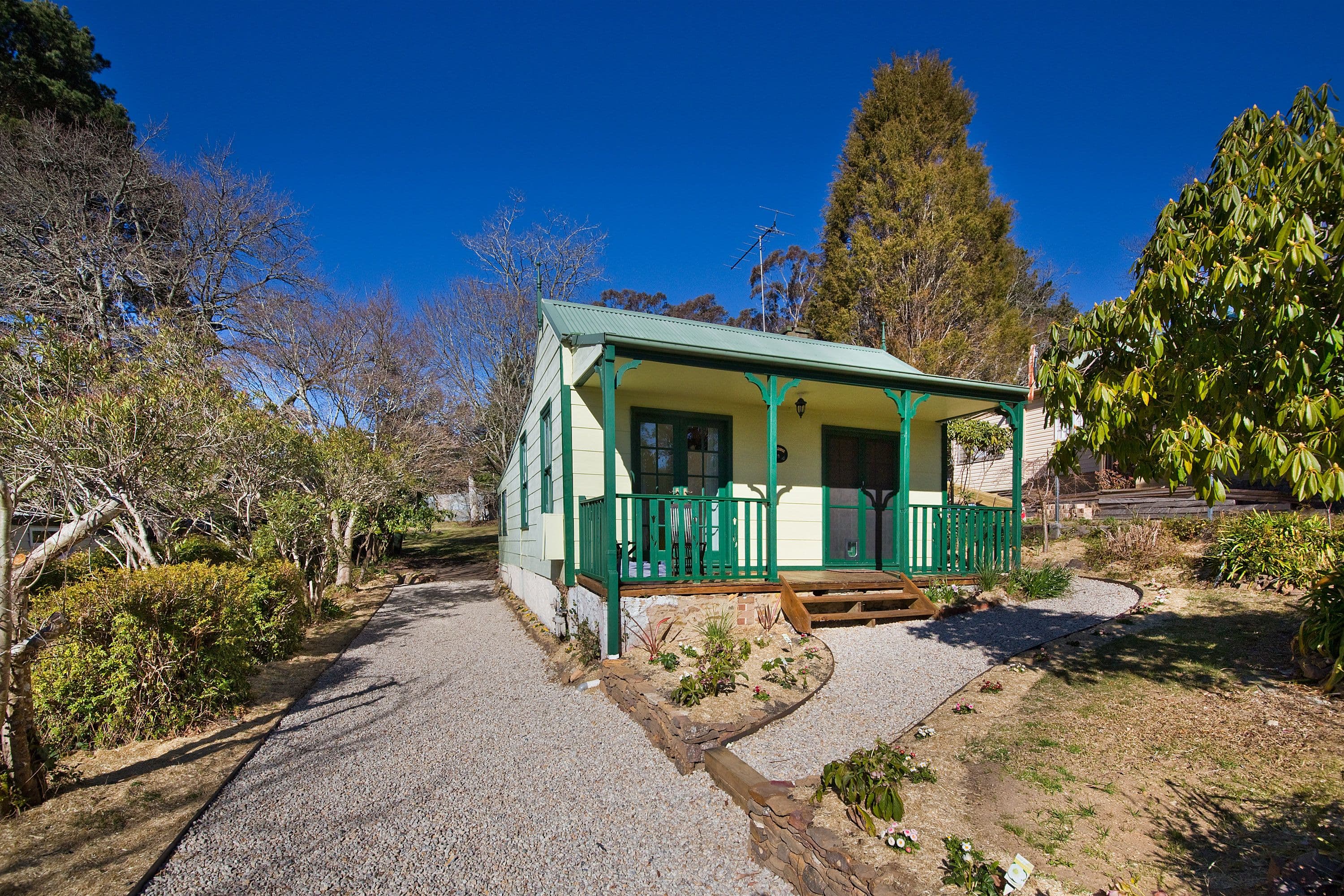 19 Lookout Street, Blackheath - Image 1