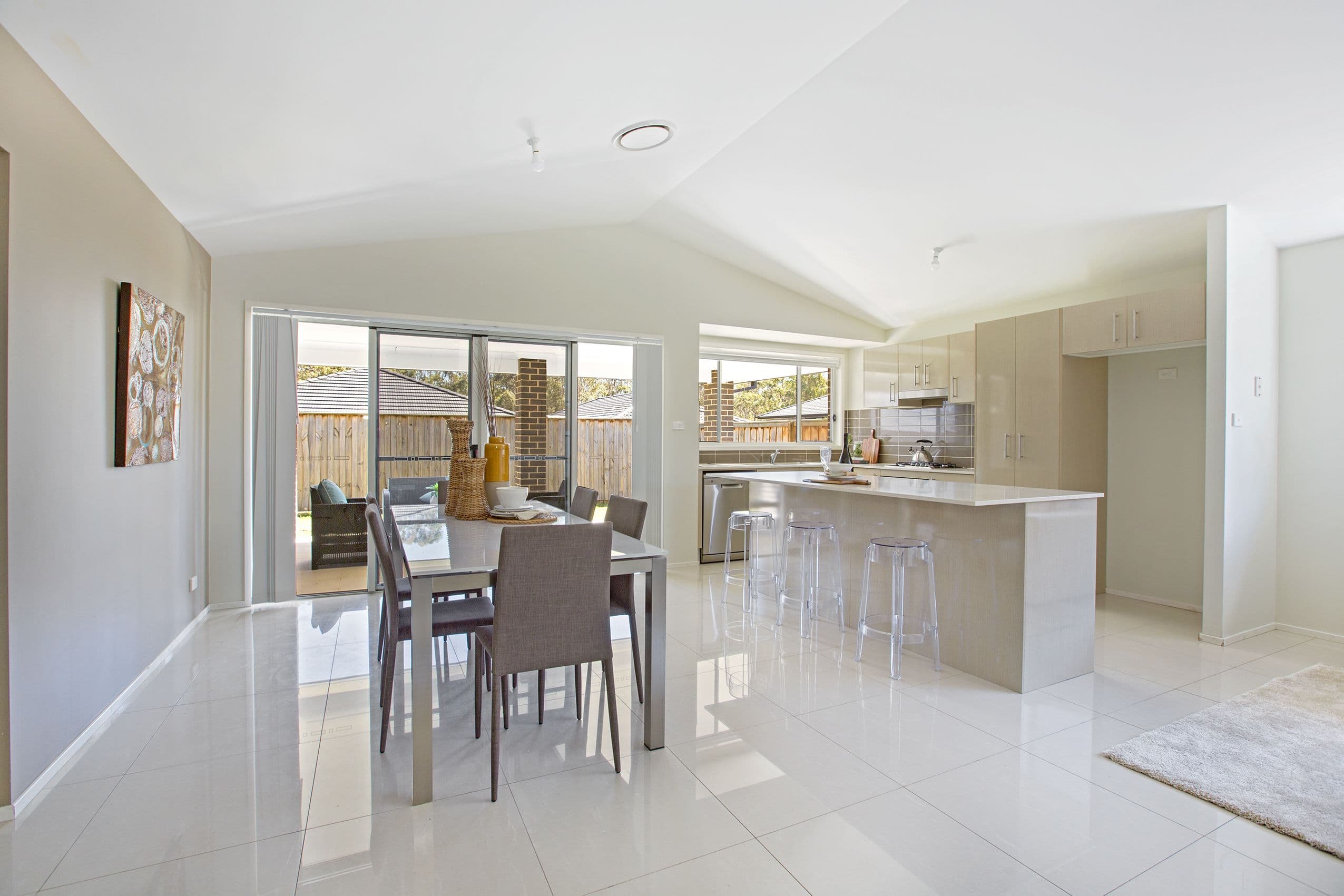 40 Charlie Street, Middleton Grange - Thumbnail 3