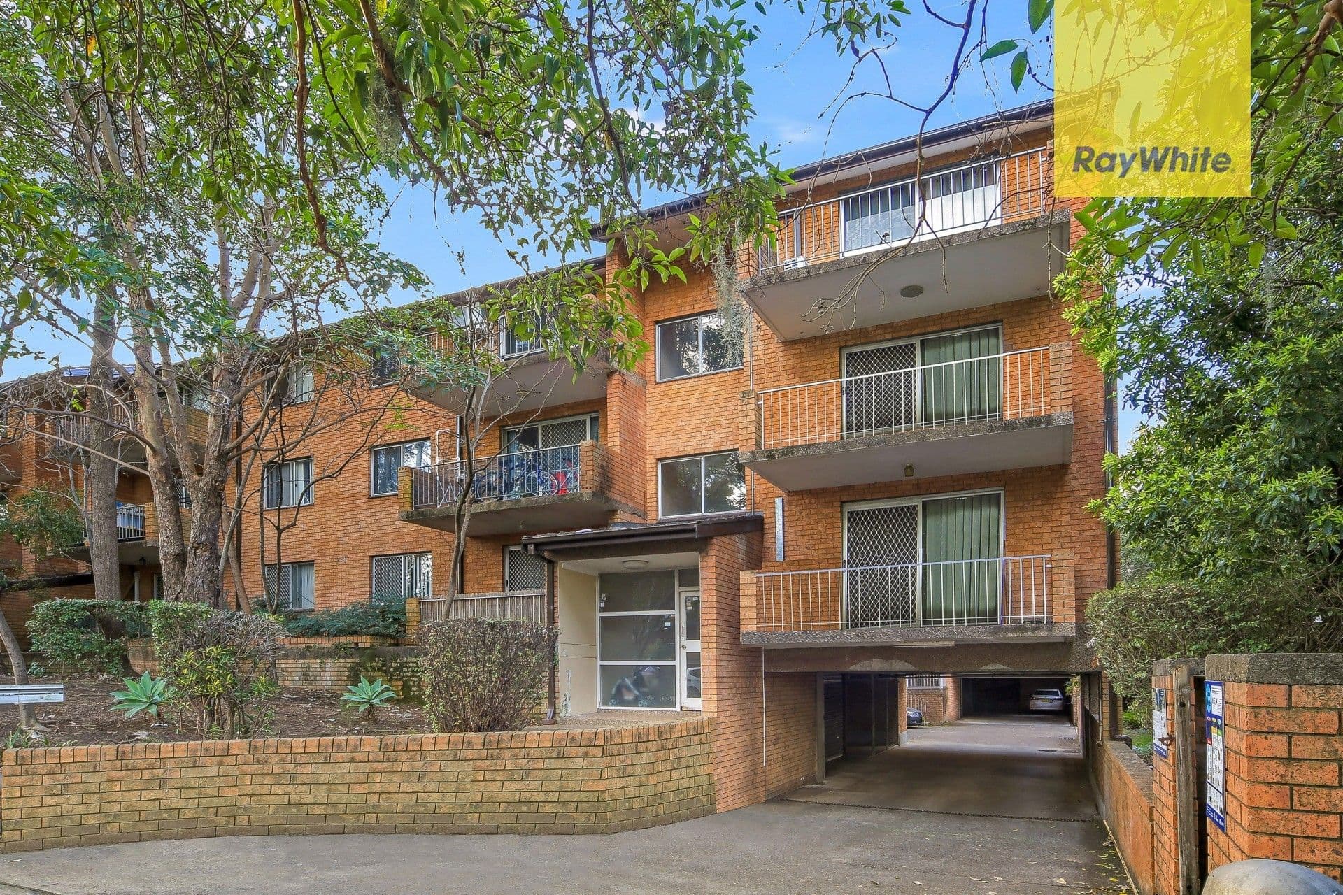 7 Queens Road, Westmead NSW 2145, Westmead - Thumbnail 2