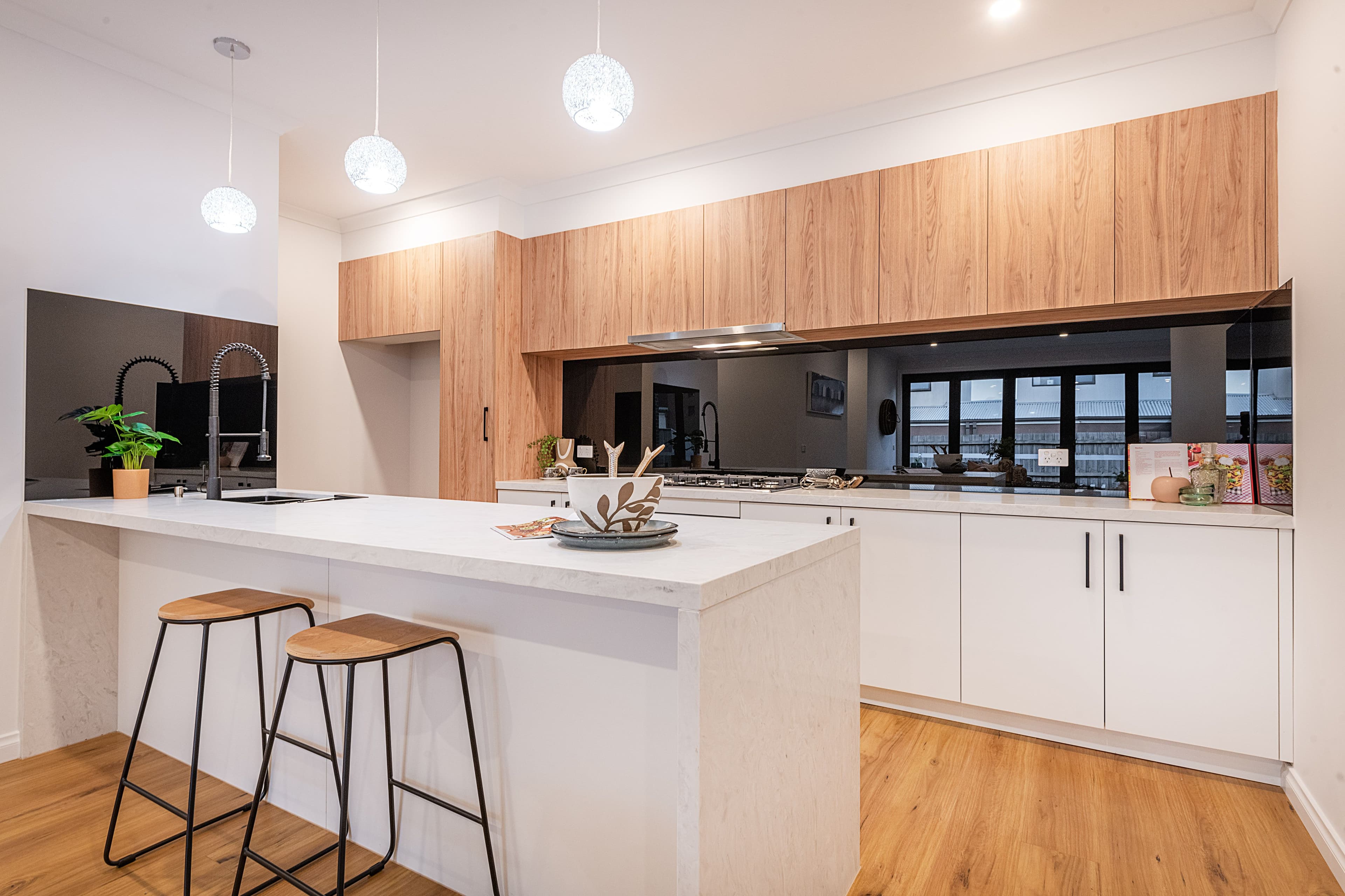 19 Sinclair Road, Bayswater VIC 3153, Bayswater - Thumbnail 2