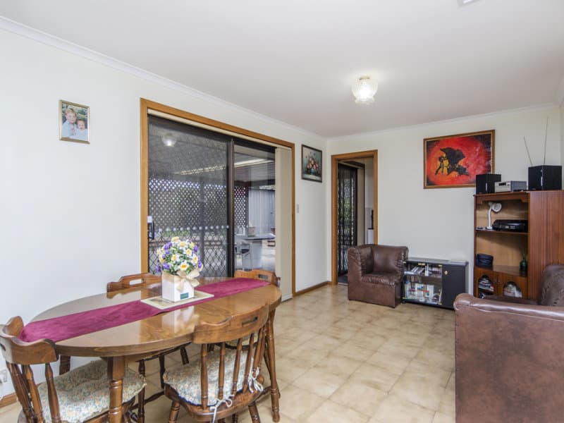 23 Jagger Crescent, Woodcroft - Thumbnail 4