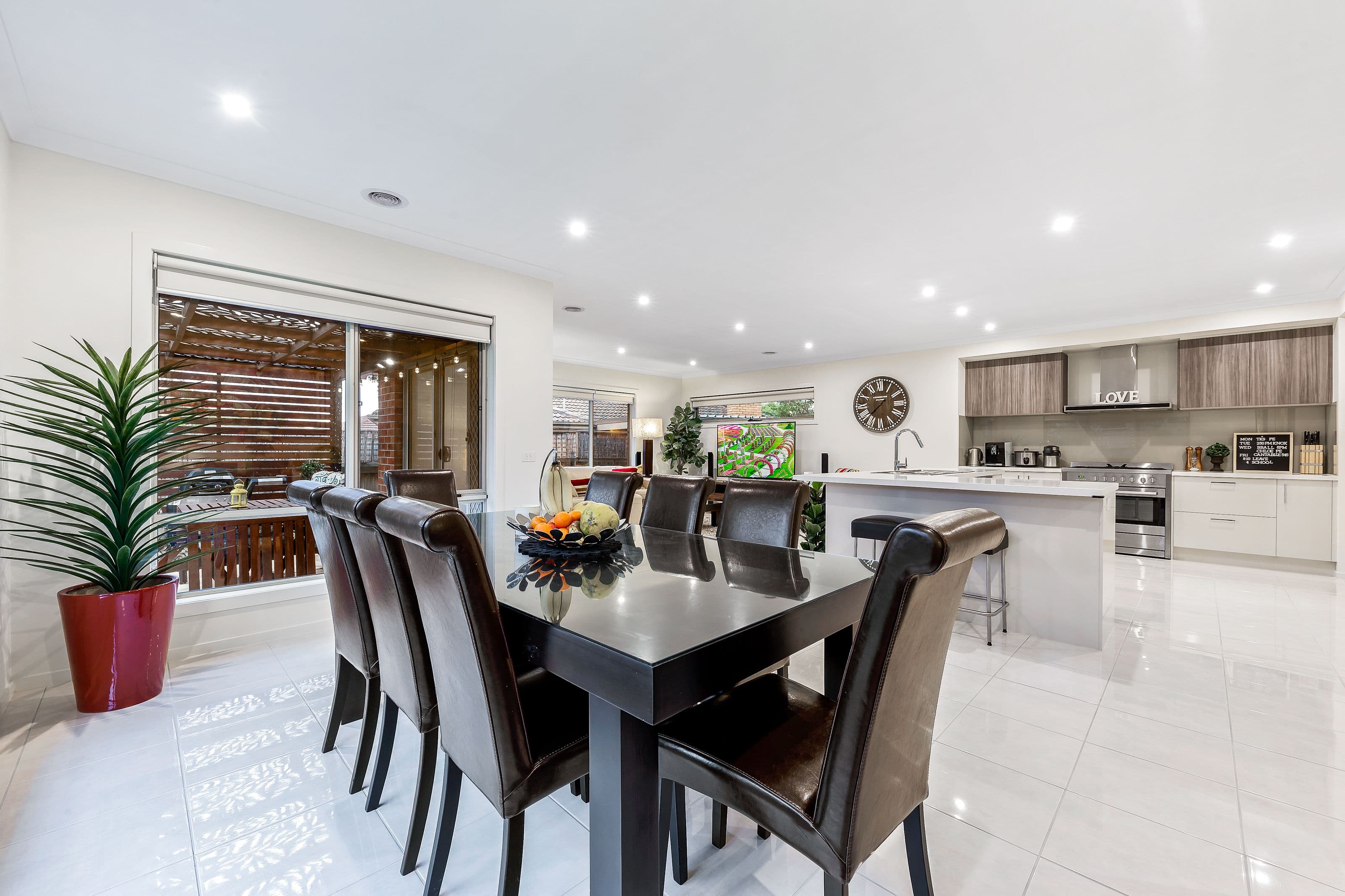 2 English Avenue, Scoresby VIC 3179, Scoresby - Thumbnail 6