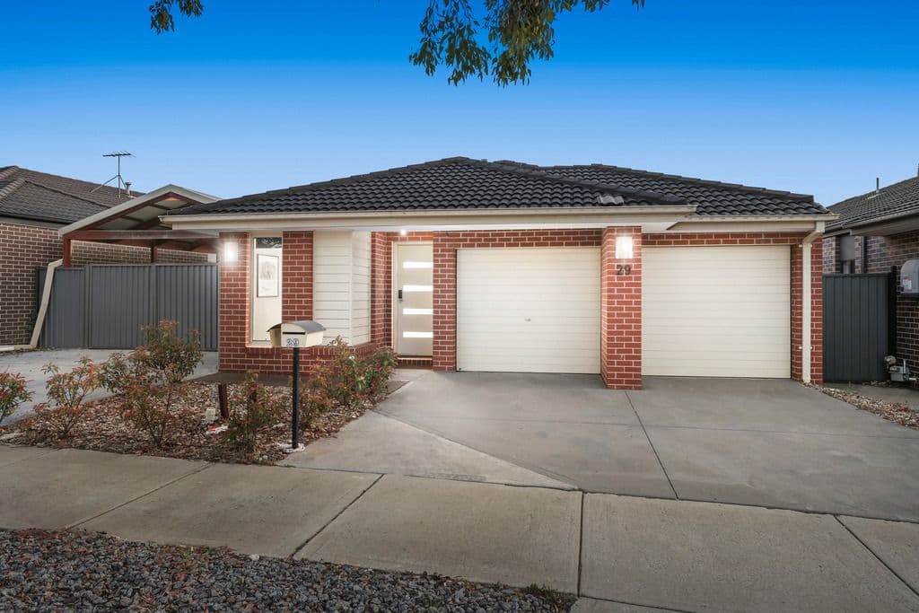 29 Holyoake Parade, MANOR LAKES VIC 3024, Manor Lakes - Image 1