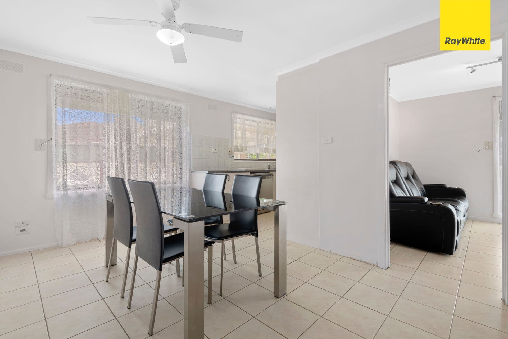 14 Droitwich Crescent, Deer Park VIC 3023, Deer Park - Thumbnail 2