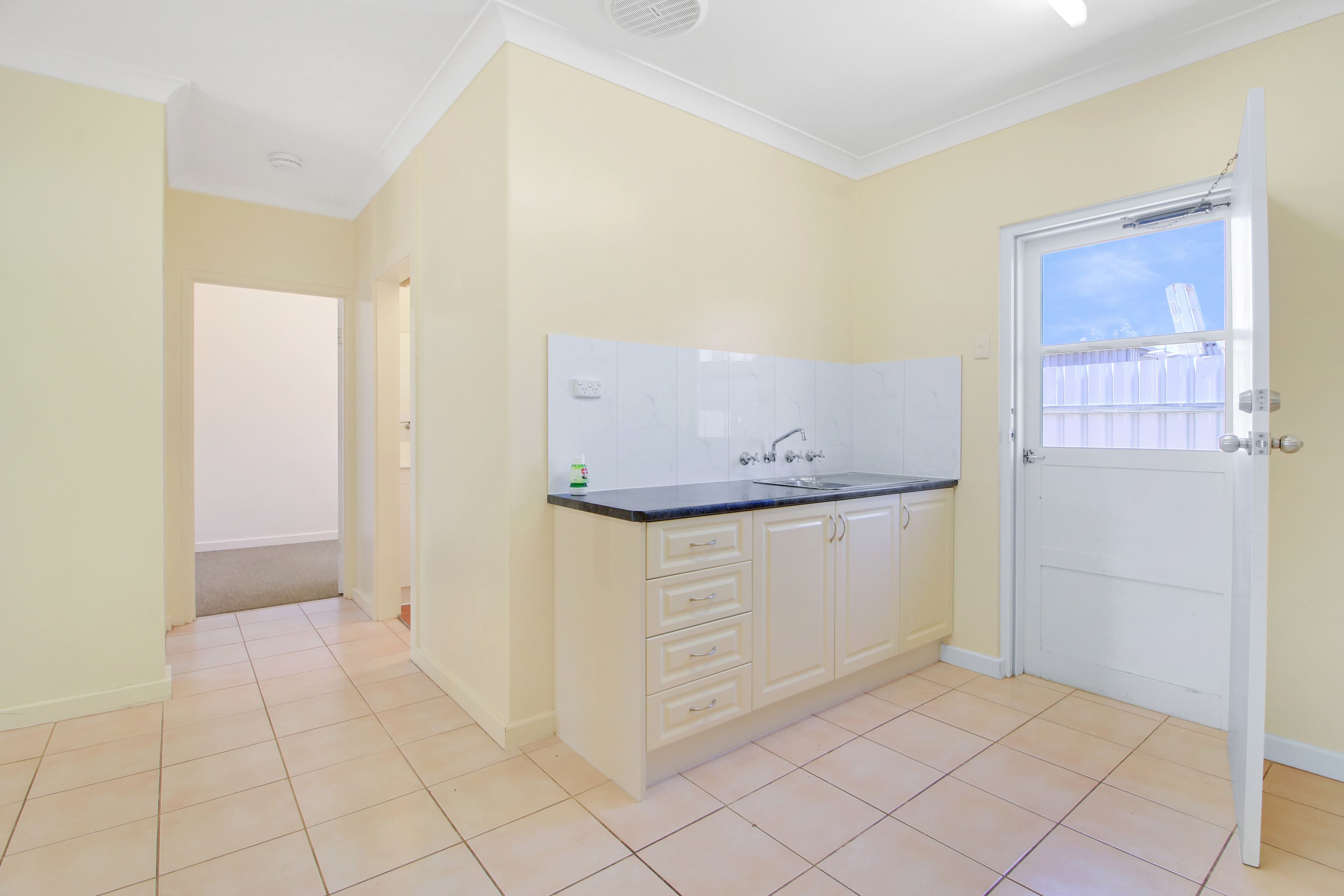 14 Sultana Street, Berri SA 5343, Berri - Thumbnail 5