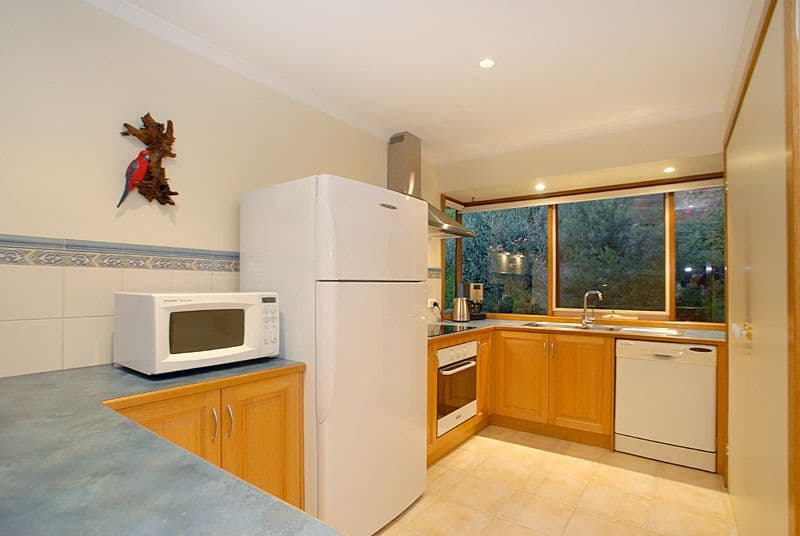 16 Philippa Road, BORONIA VIC 3155, Boronia - Thumbnail 6