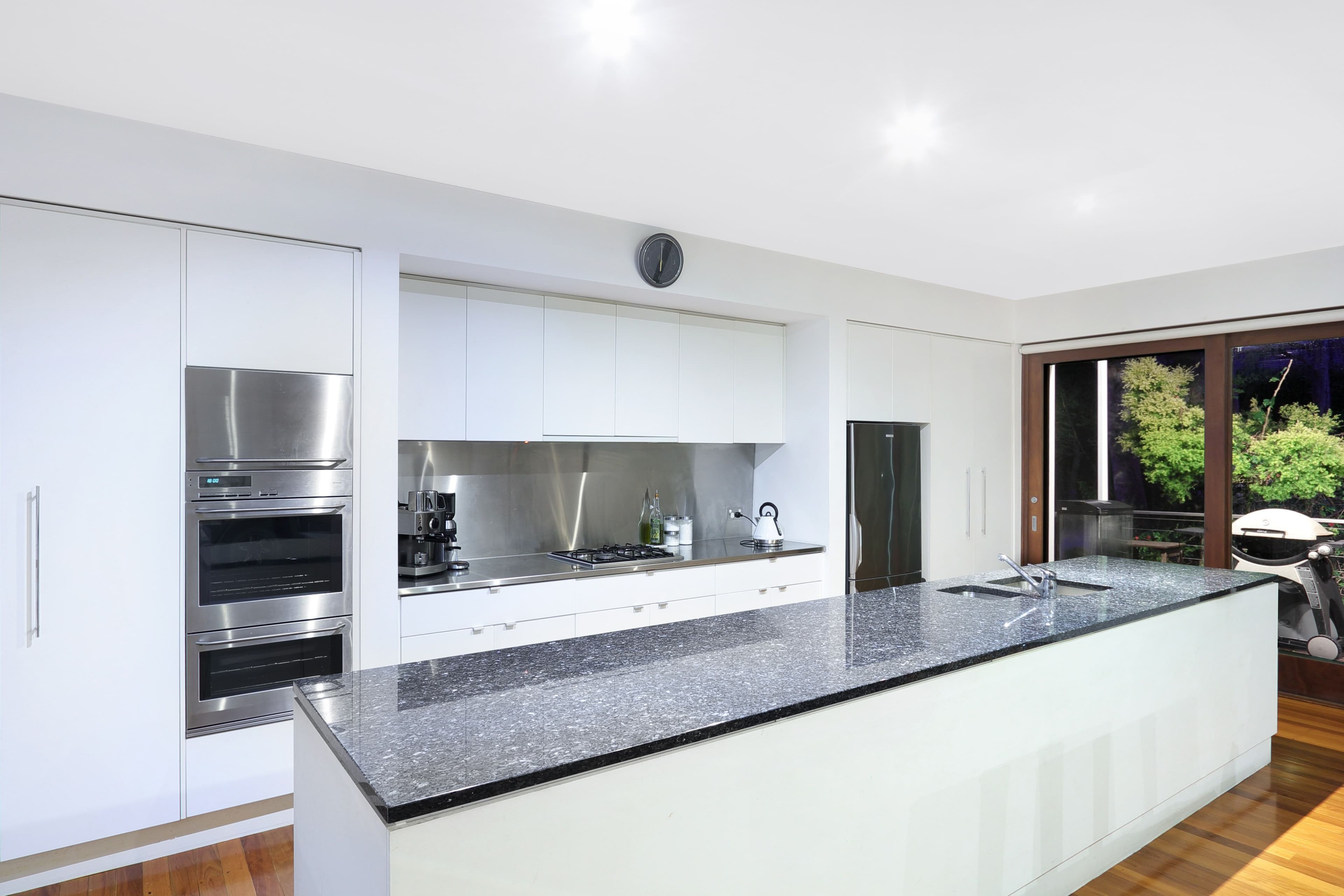 19 Lansdowne Parade, Oatley - Thumbnail 5