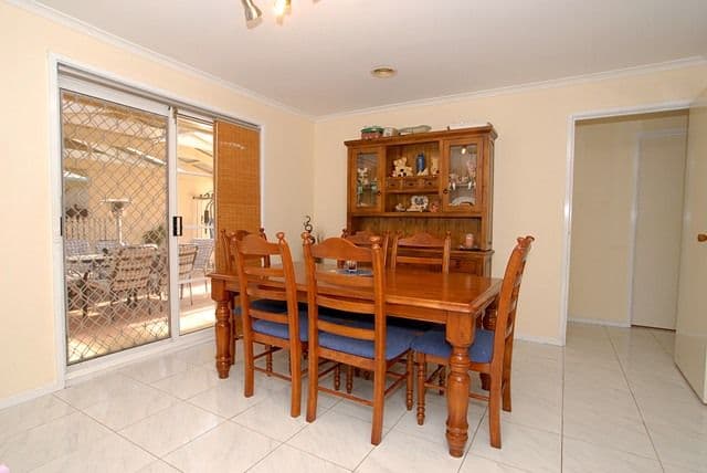 32 Barber Drive, HOPPERS CROSSING VIC 3029, Hoppers Crossing - Thumbnail 4