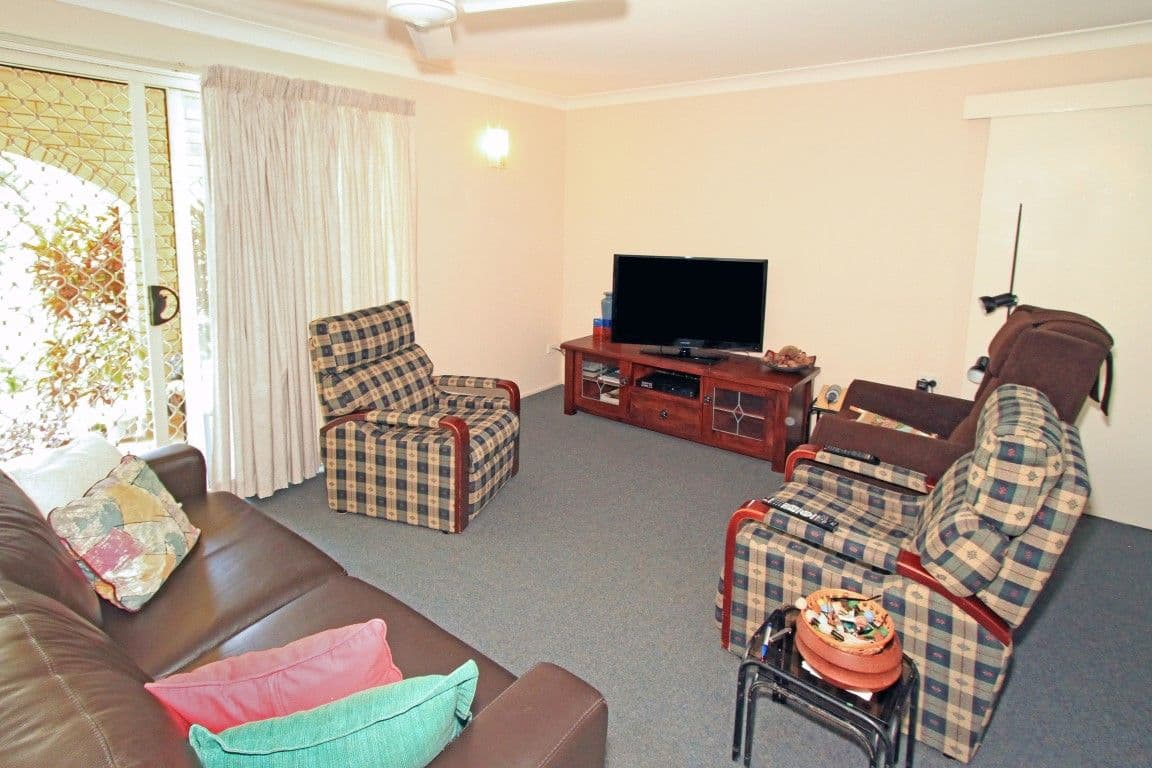 114 Quarry Street, THE RANGE QLD 4700, The Range - Thumbnail 2