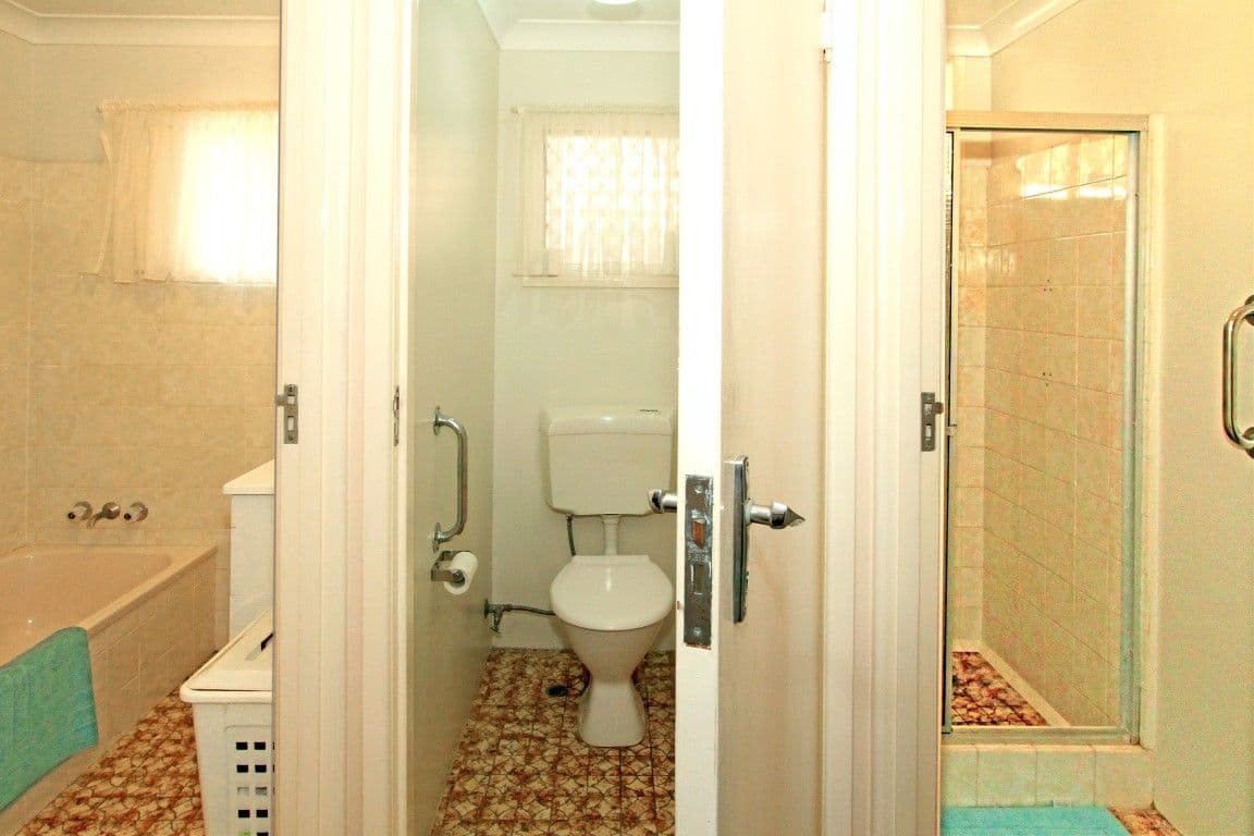 114 Quarry Street, THE RANGE QLD 4700, The Range - Thumbnail 7