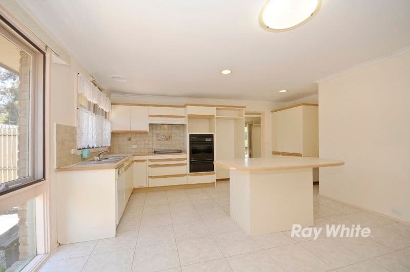 1 Ainsdale Avenue, WANTIRNA VIC 3152, Wantirna - Thumbnail 2