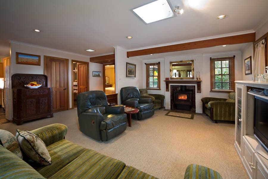 76 Govetts Leap Road, BLACKHEATH NSW 2785, Blackheath - Thumbnail 3