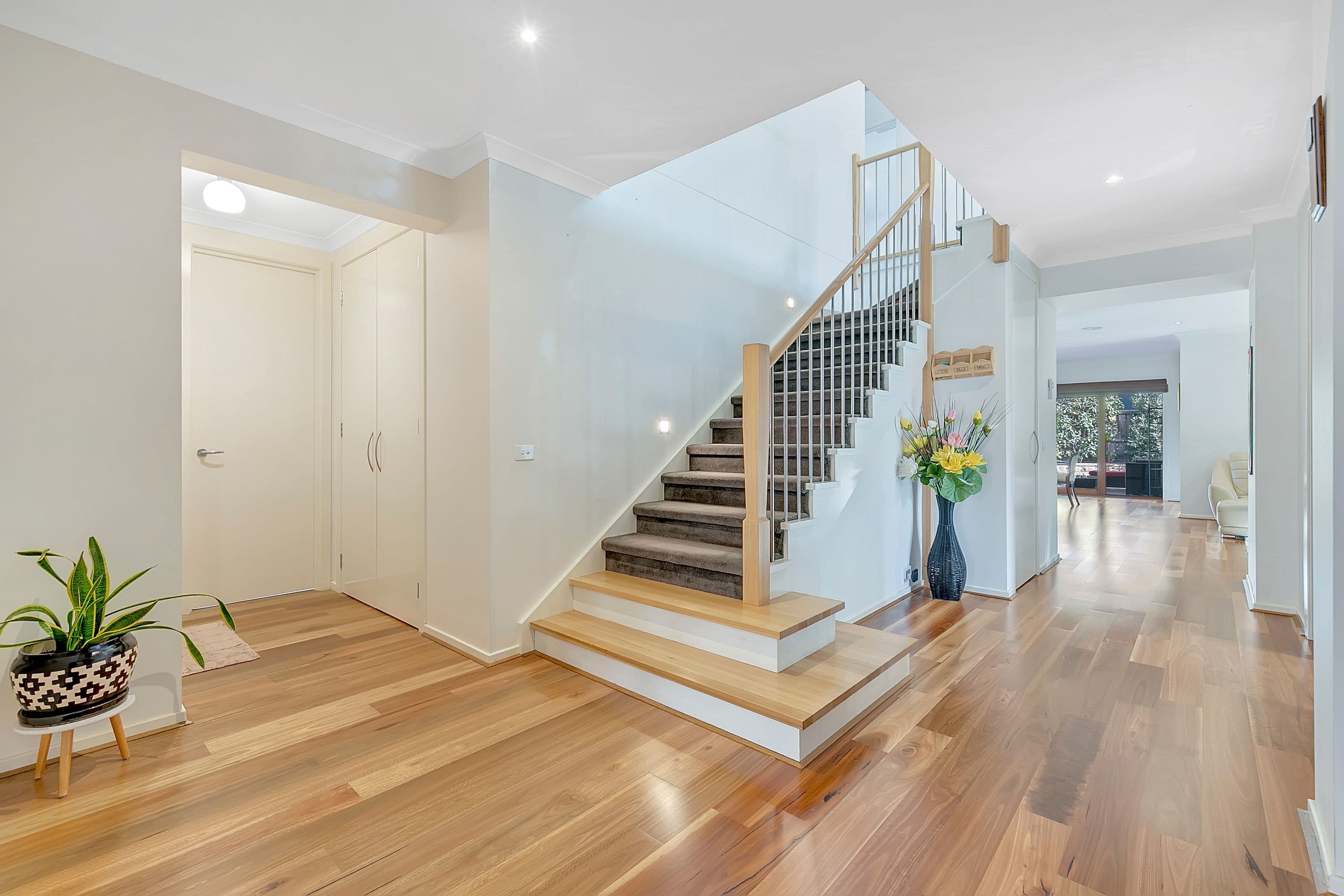 12 Sistine Row, Mernda VIC 3754, Mernda - Thumbnail 2