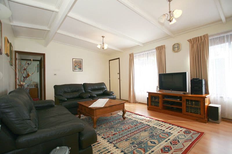 4 Moodemere Street, NOBLE PARK VIC 3174, Noble Park - Thumbnail 2