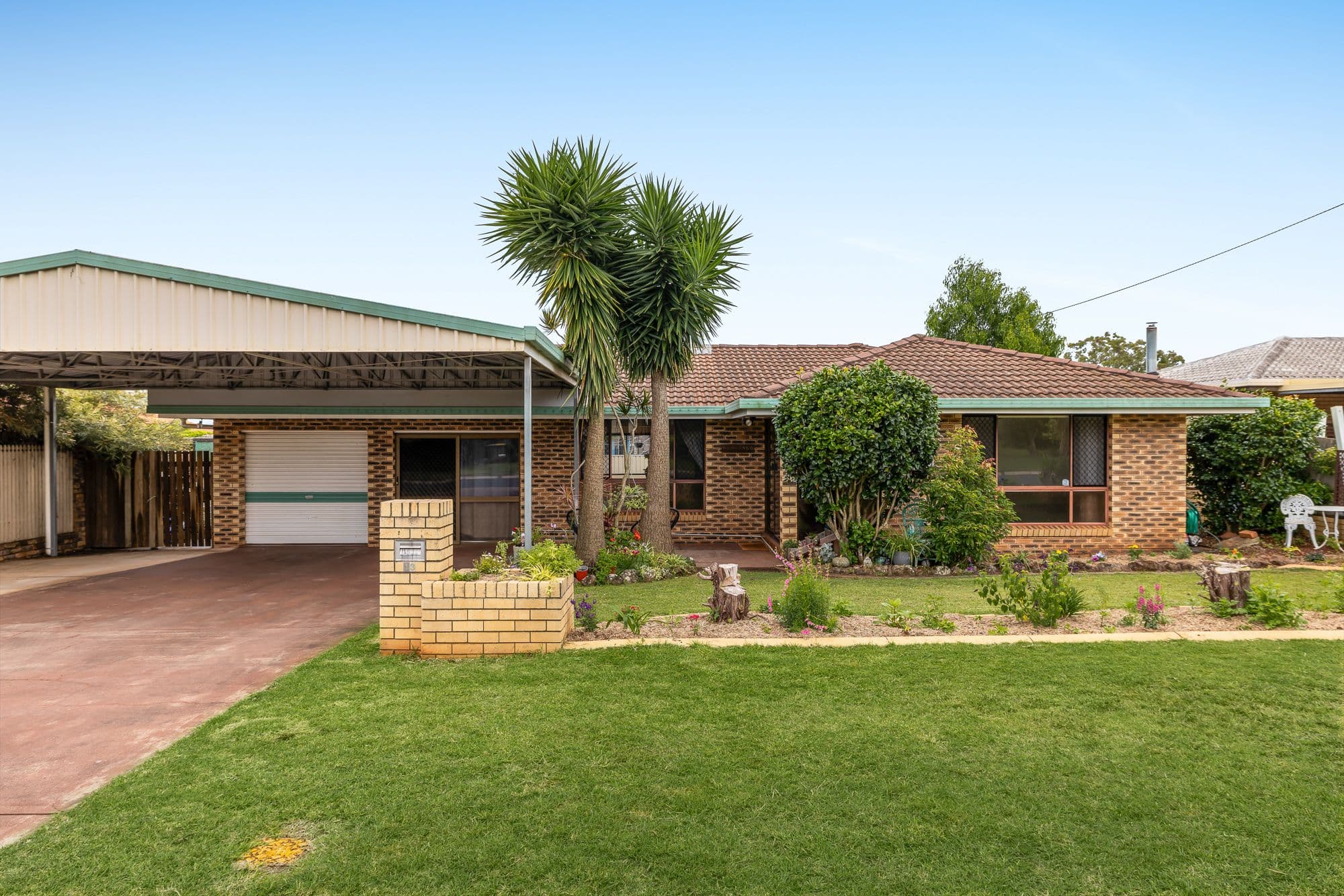13 Jondaryan Street, Newtown QLD 4350, Newtown - Thumbnail 2