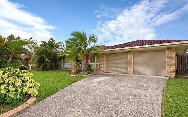 8 Bream Court, Sandstone Point QLD 4511, Sandstone Point - Image 1