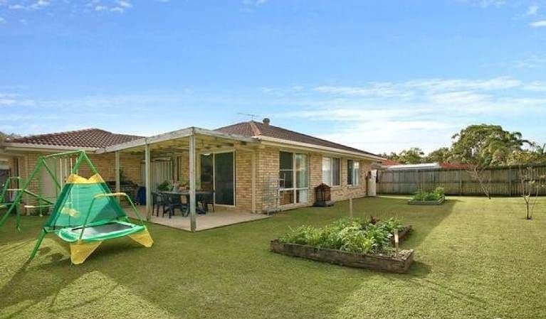 8 Bream Court, Sandstone Point QLD 4511, Sandstone Point - Thumbnail 4