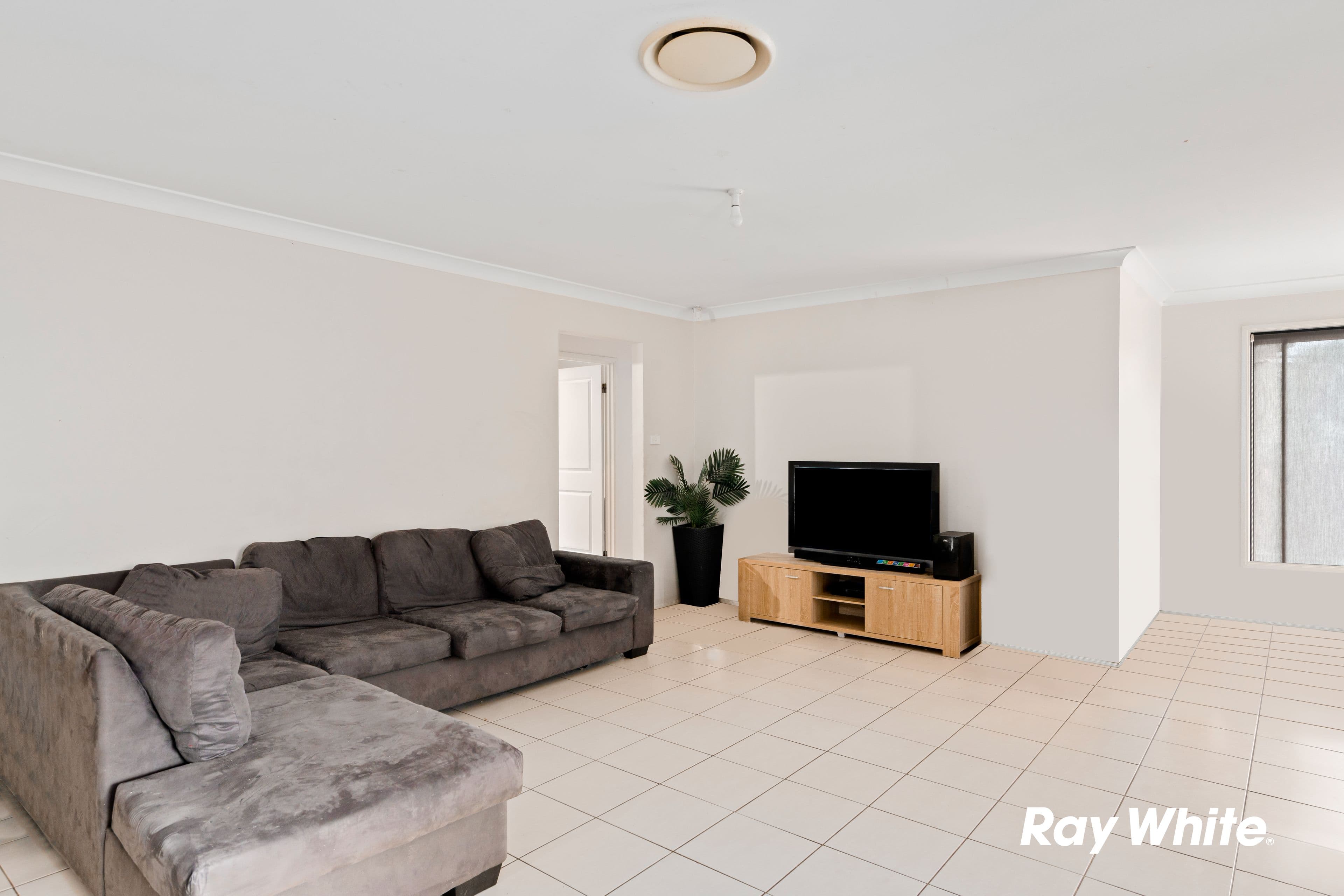 38 Sutton Street, Blacktown NSW 2148, Blacktown - Thumbnail 2
