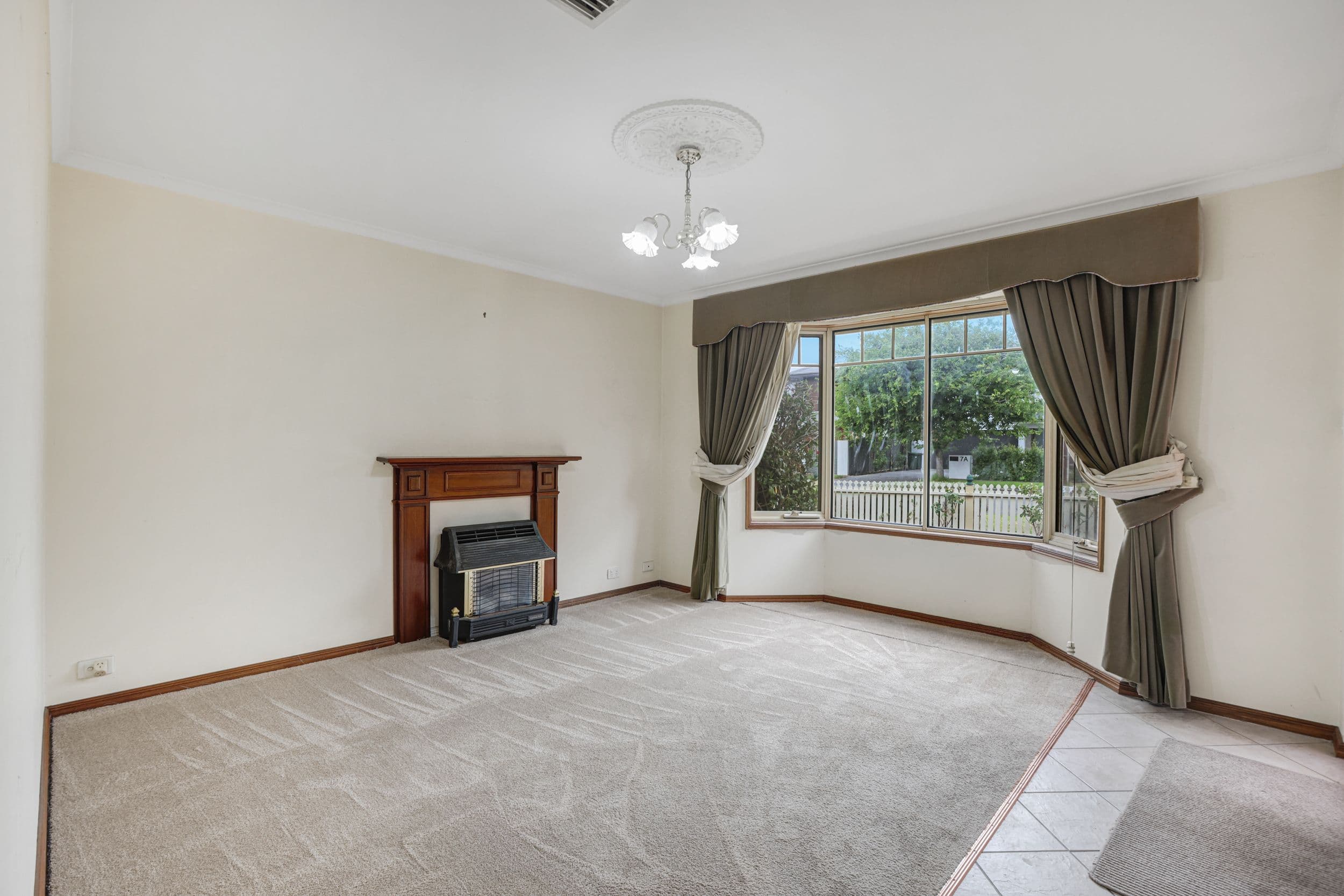 4 Burnley Street, Henley Beach South SA 5022, Henley Beach South - Thumbnail 3
