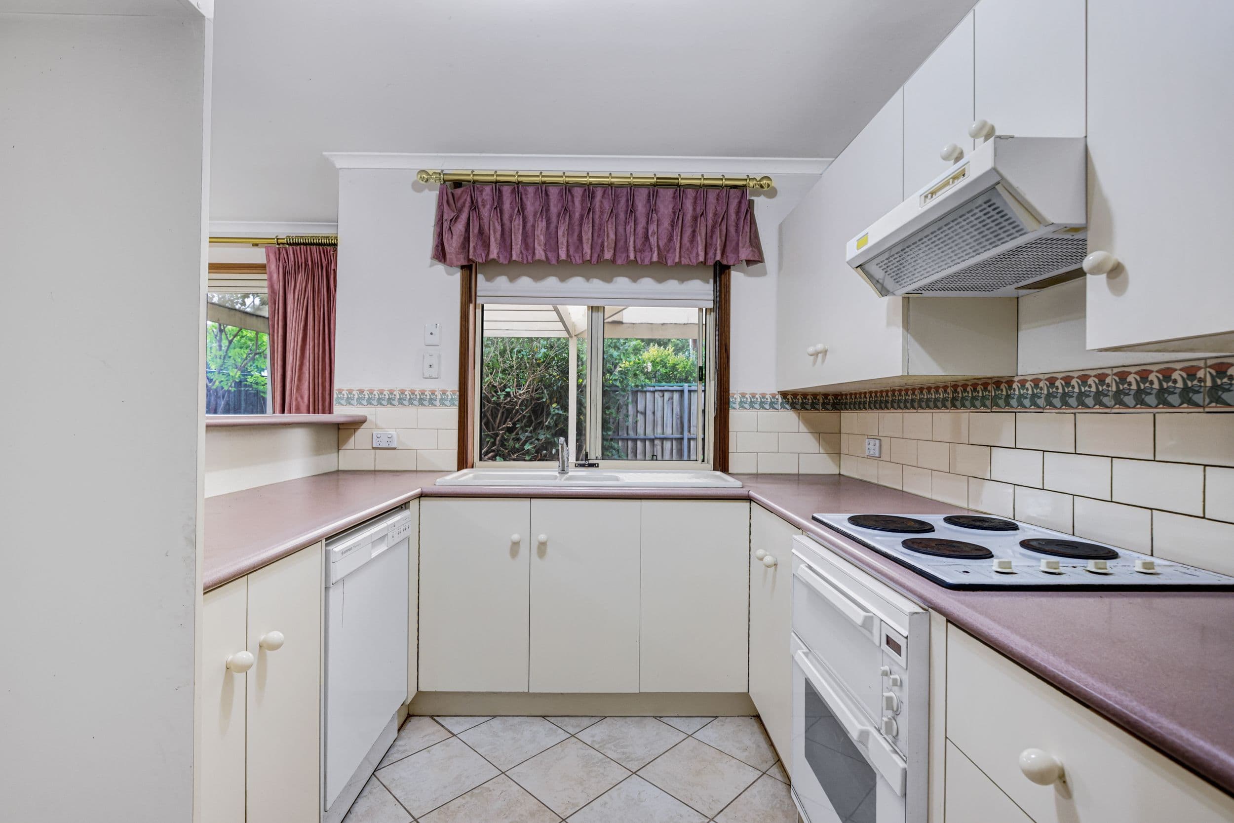 4 Burnley Street, Henley Beach South SA 5022, Henley Beach South - Thumbnail 7