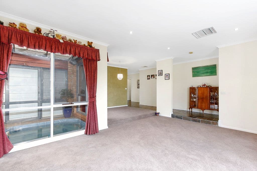 33 Lakeview Drive,, Lilydale VIC 3140, Lilydale - Thumbnail 5