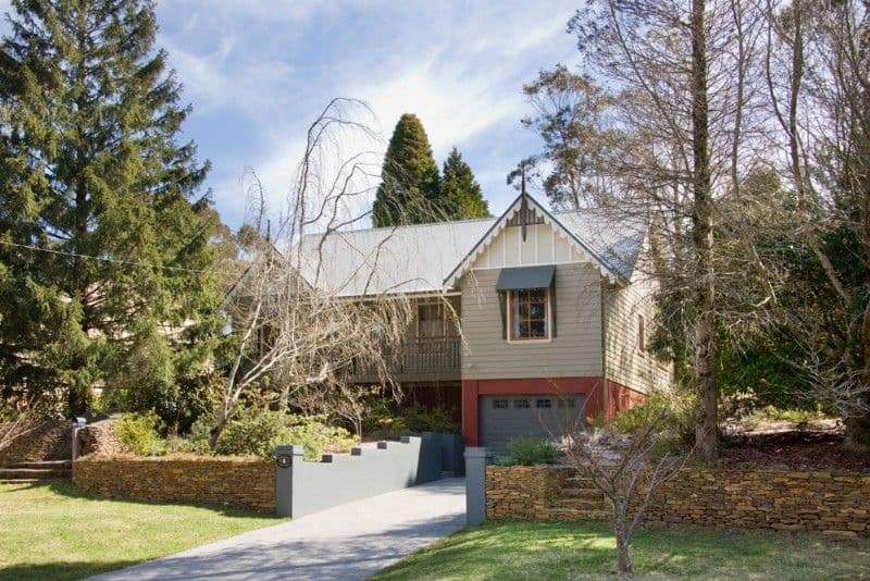 10 Cross Street, BLACKHEATH NSW 2785, Blackheath - Image 1