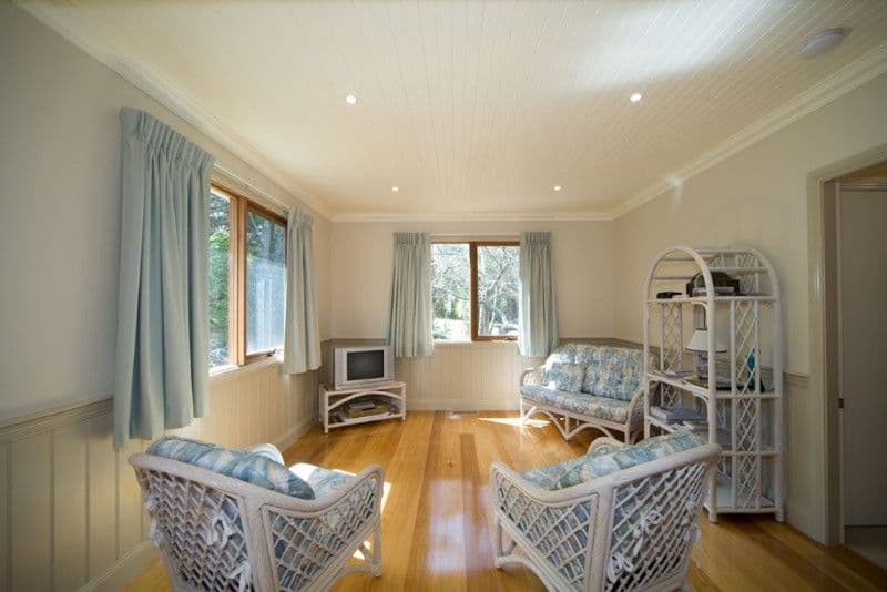 10 Cross Street, BLACKHEATH NSW 2785, Blackheath - Thumbnail 7