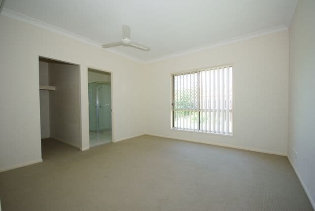 10 Flamevine Street, UPPER COOMERA QLD 4209, Upper Coomera - Thumbnail 6