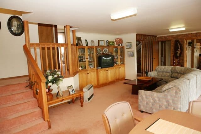 26 Greville Road, Rosanna, Rosanna - Thumbnail 8
