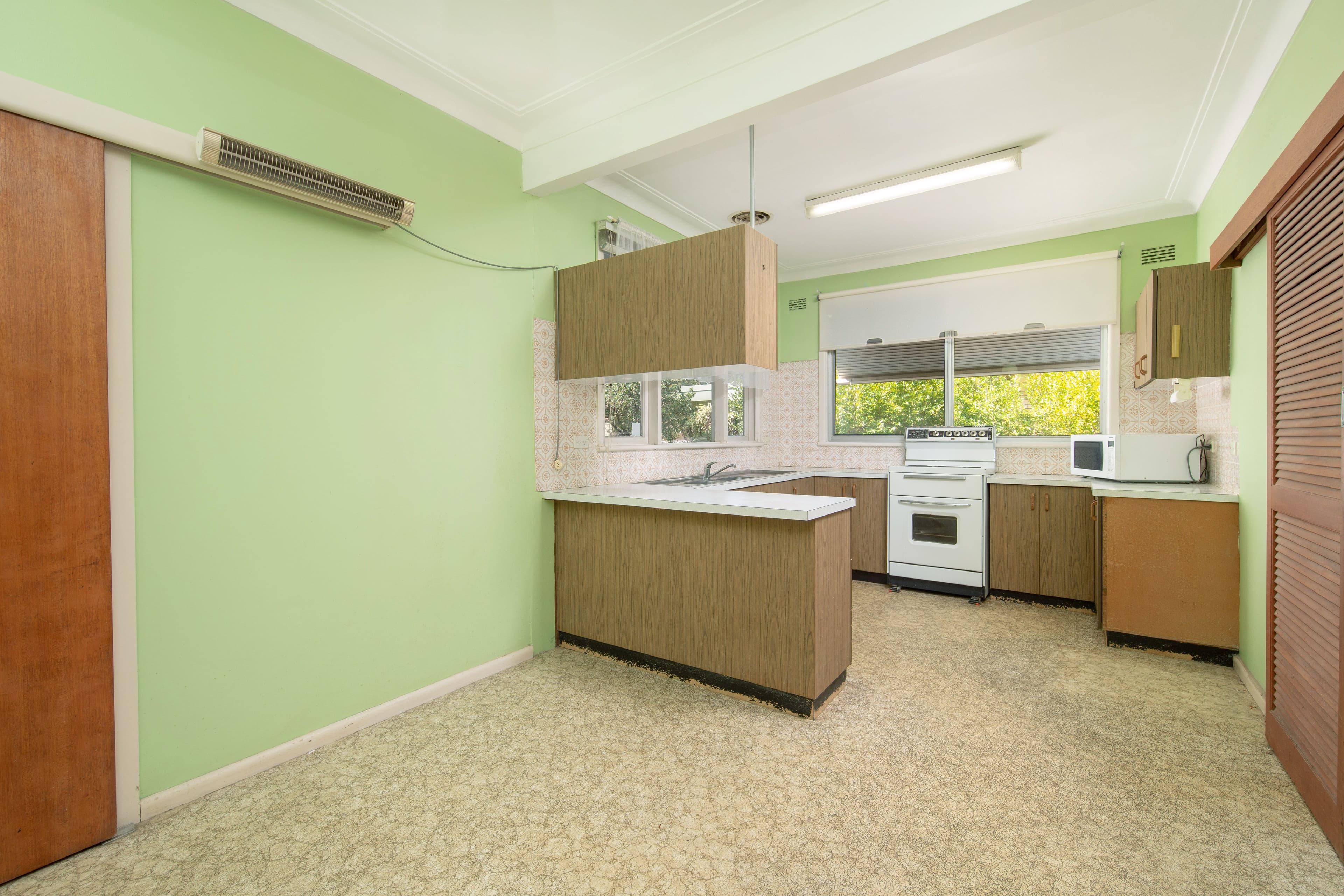 4 Whitegates Avenue, Peakhurst Heights - Thumbnail 6