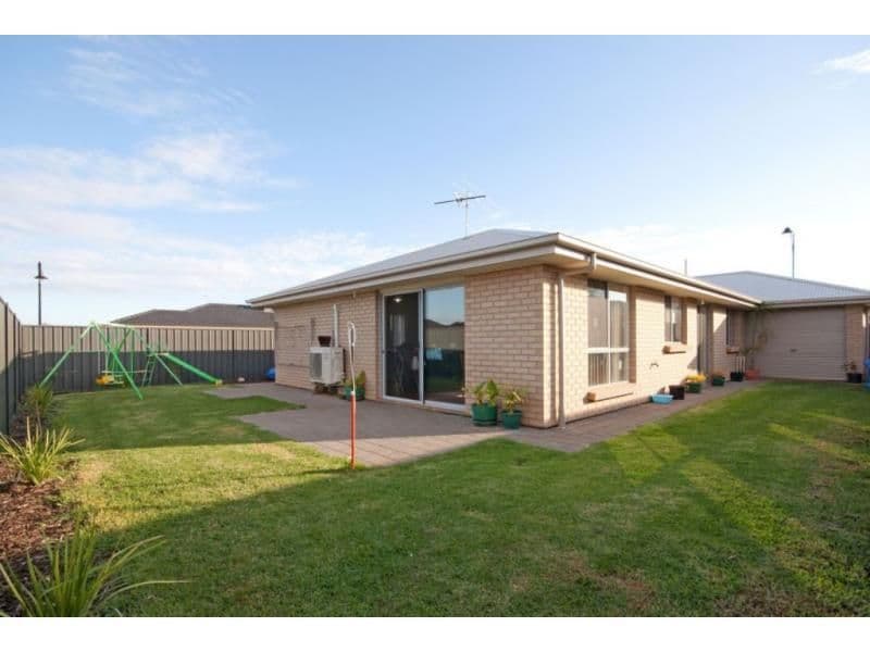 11 Burley Griffin Drive, Andrews Farm SA 5114, Andrews Farm - Thumbnail 8