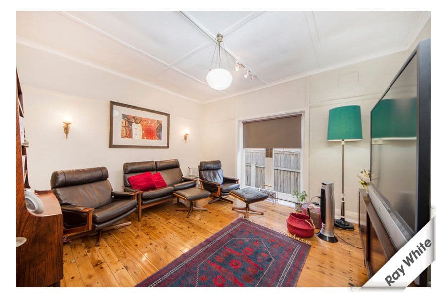 142 Uriarra Road, QUEANBEYAN NSW 2620, Queanbeyan - Thumbnail 3