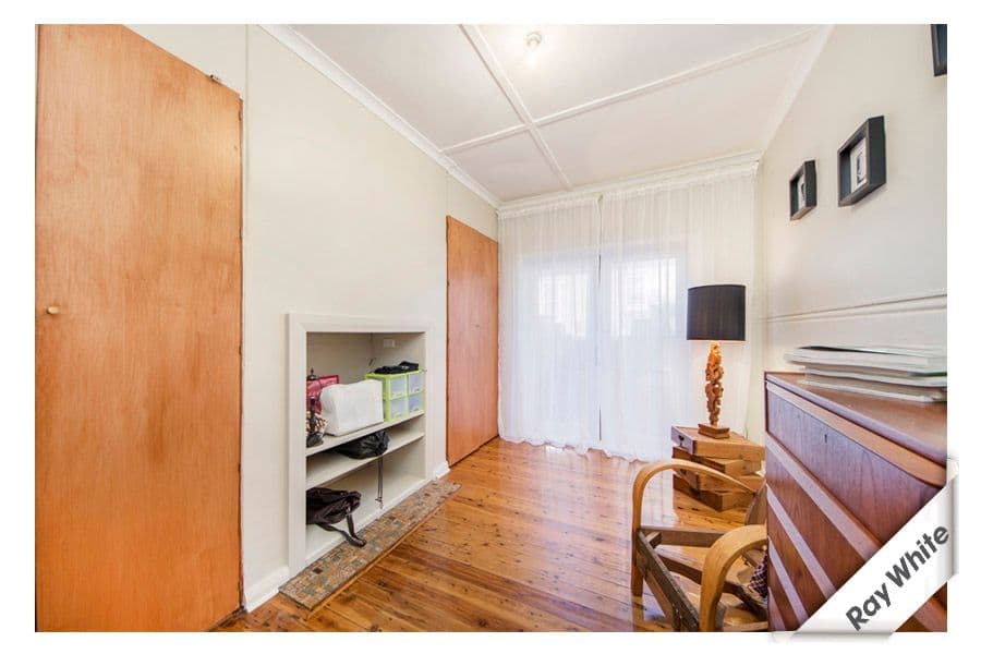 142 Uriarra Road, QUEANBEYAN NSW 2620, Queanbeyan - Thumbnail 5