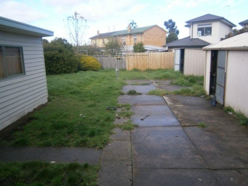 15 Gosford Crescent, BROADMEADOWS VIC 3047, Broadmeadows - Thumbnail 4