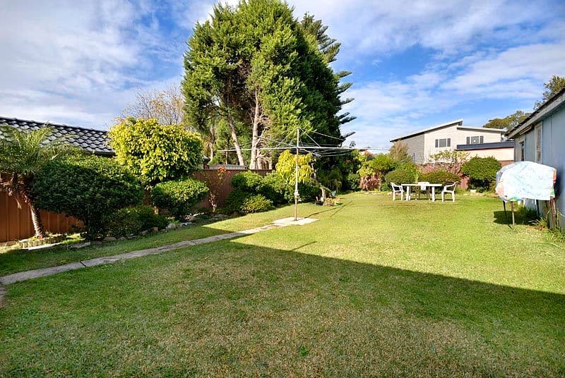 40 Raleigh Avenue, CARINGBAH NSW 2229, Caringbah - Thumbnail 2