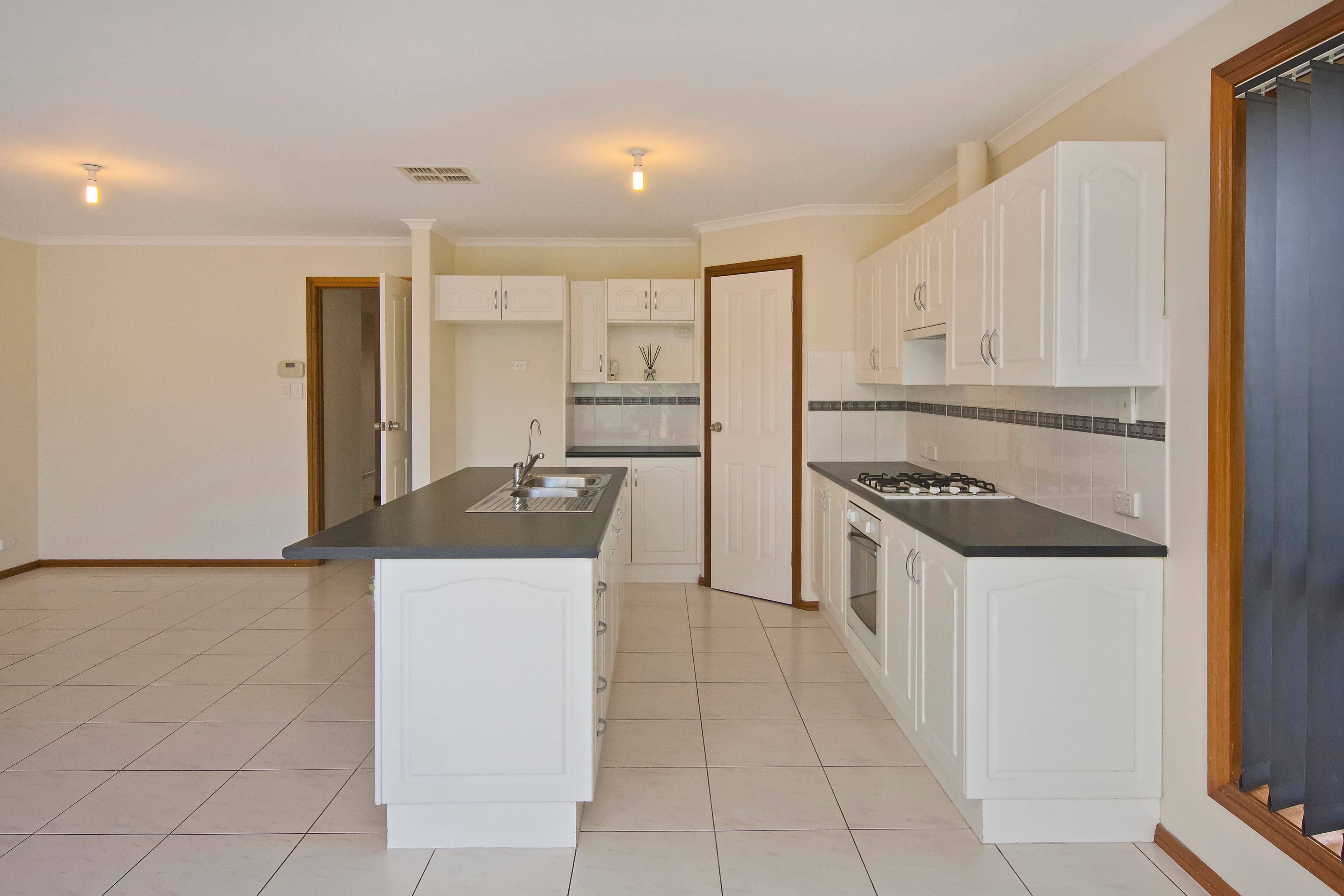79 Peerless Road, Munno Para West SA 5115, Munno Para West - Thumbnail 3