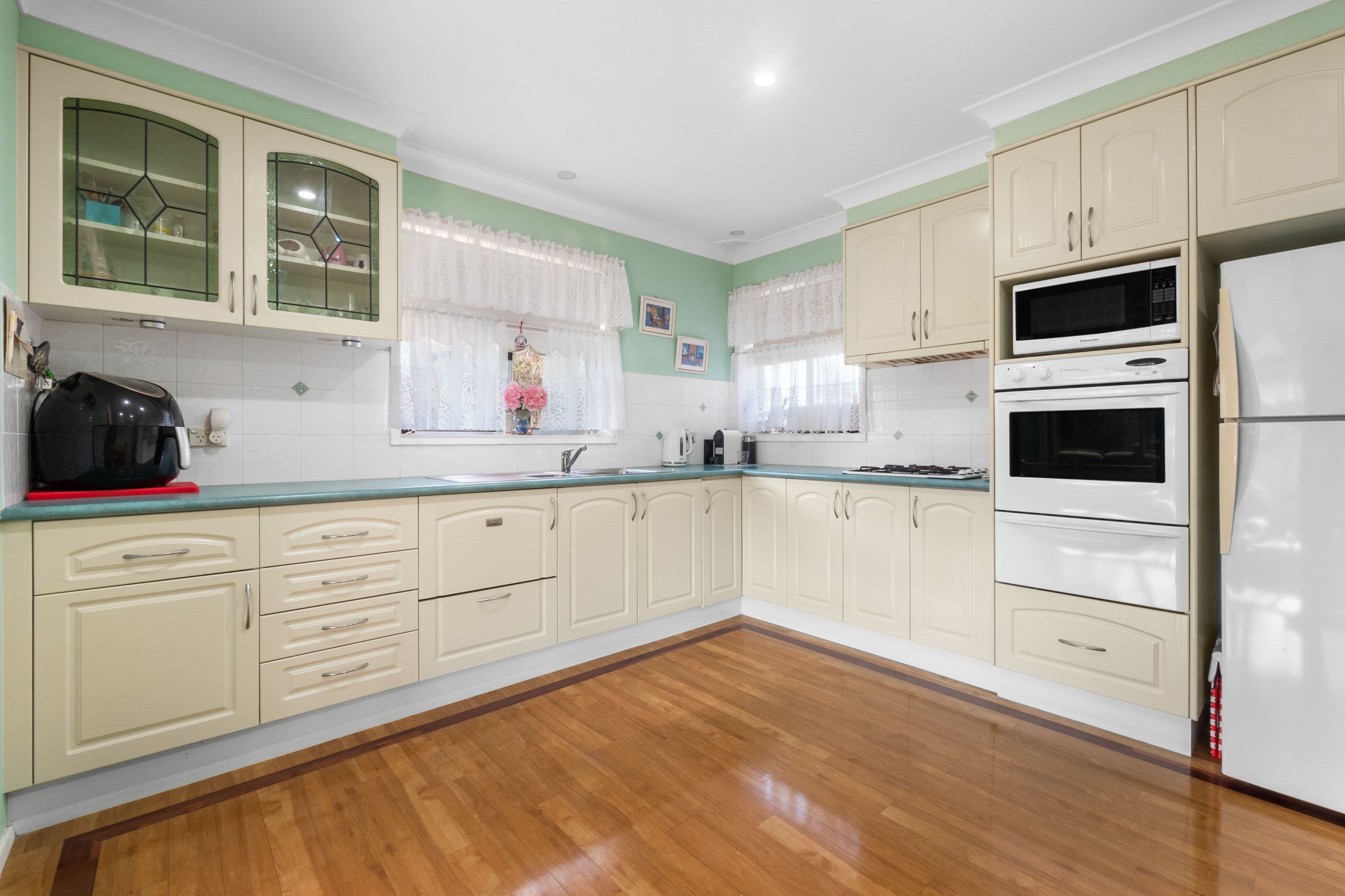 2 Holborrow Avenue, Hobartville NSW 2753, Hobartville - Thumbnail 6