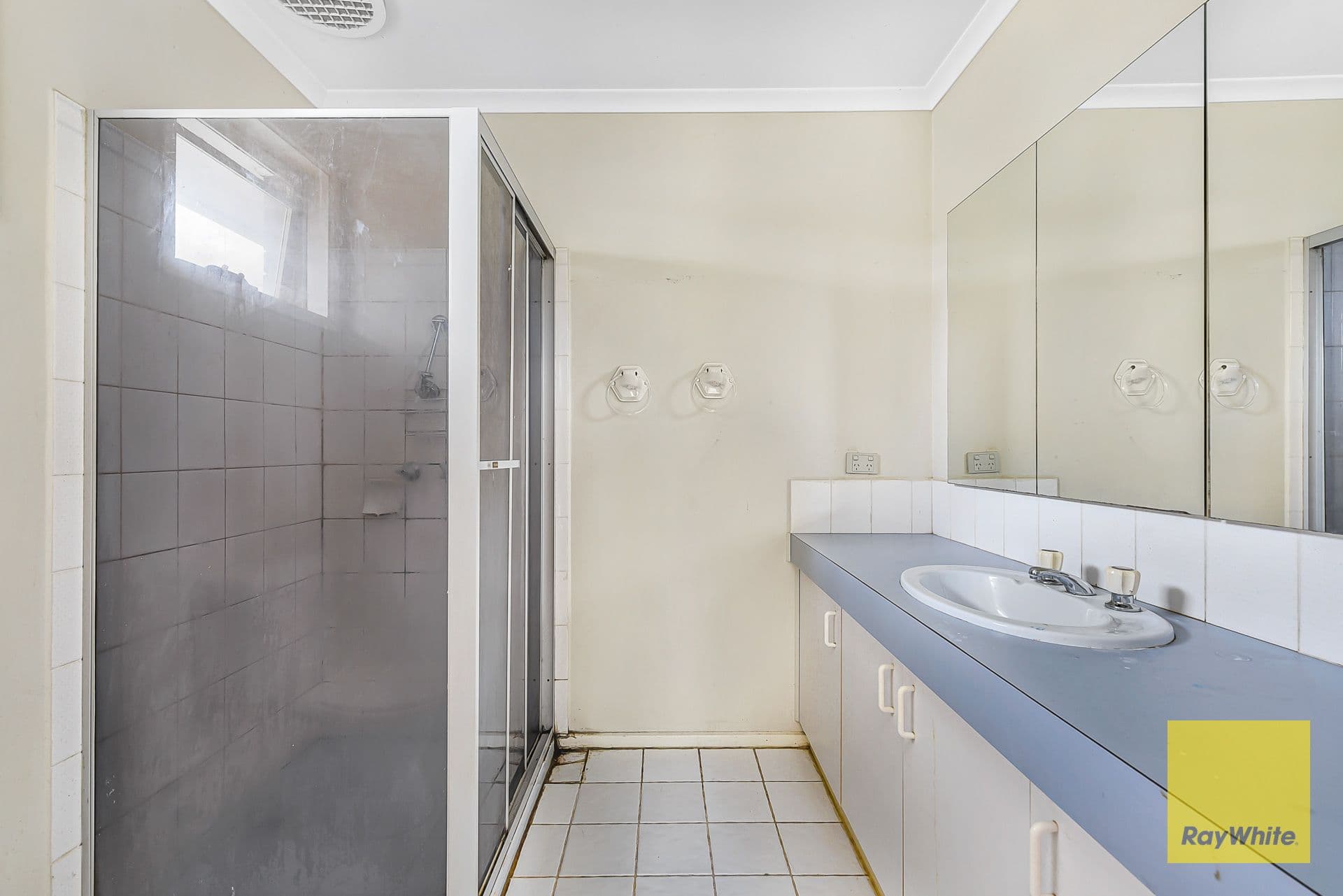 12 Narellan Drive, Hampton Park VIC 3976, Hampton Park - Thumbnail 6