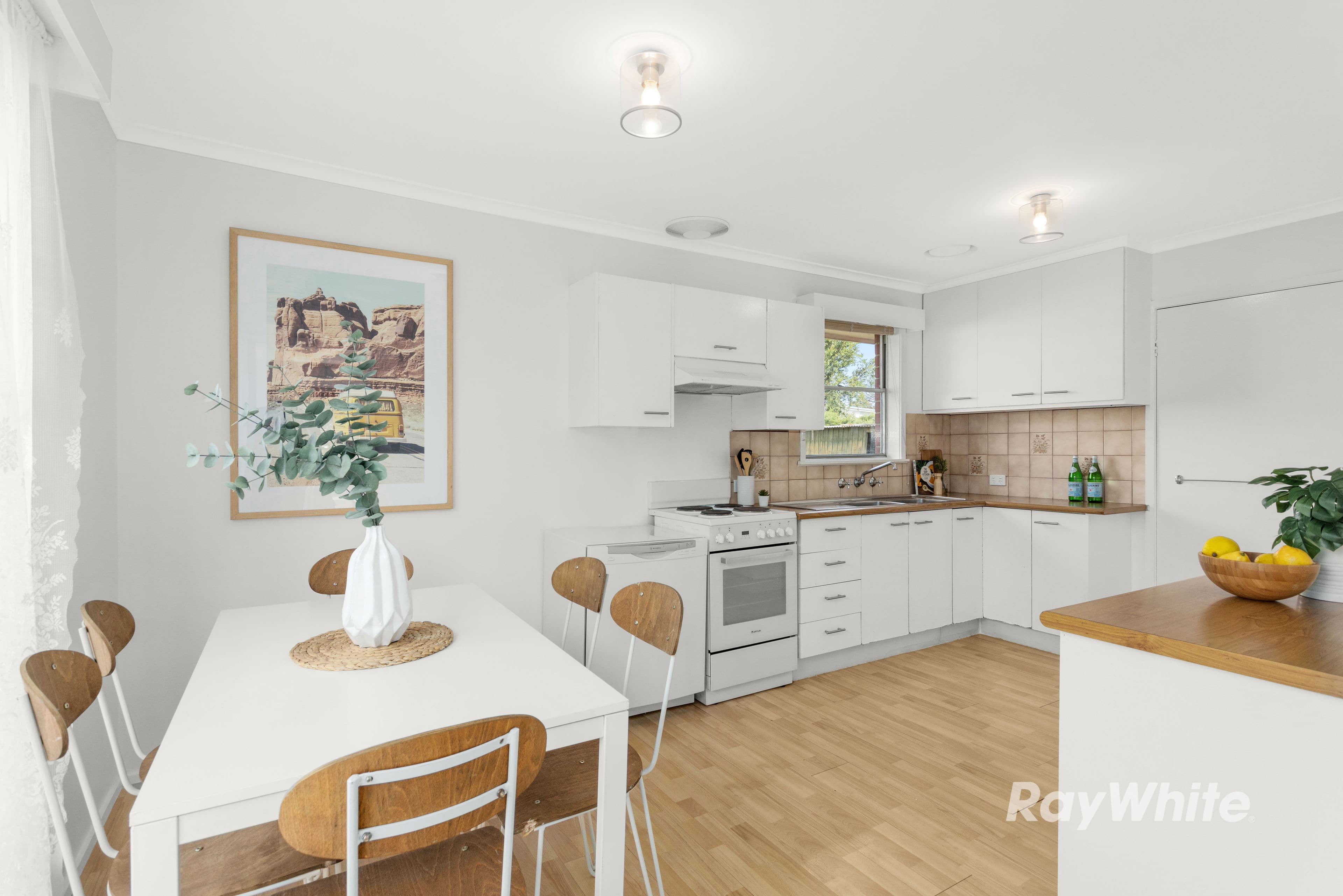 31 Mulberry Crescent, Frankston North VIC 3200, Frankston North - Thumbnail 2