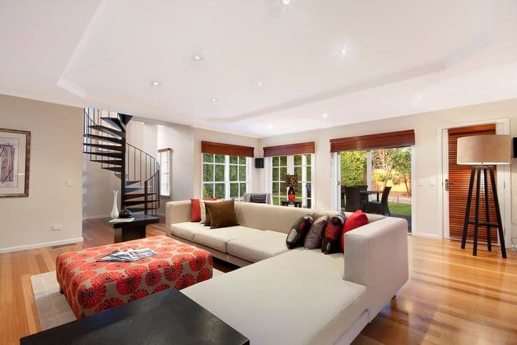 21 Owens Street, DONCASTER EAST VIC 3109, Doncaster East - Thumbnail 3