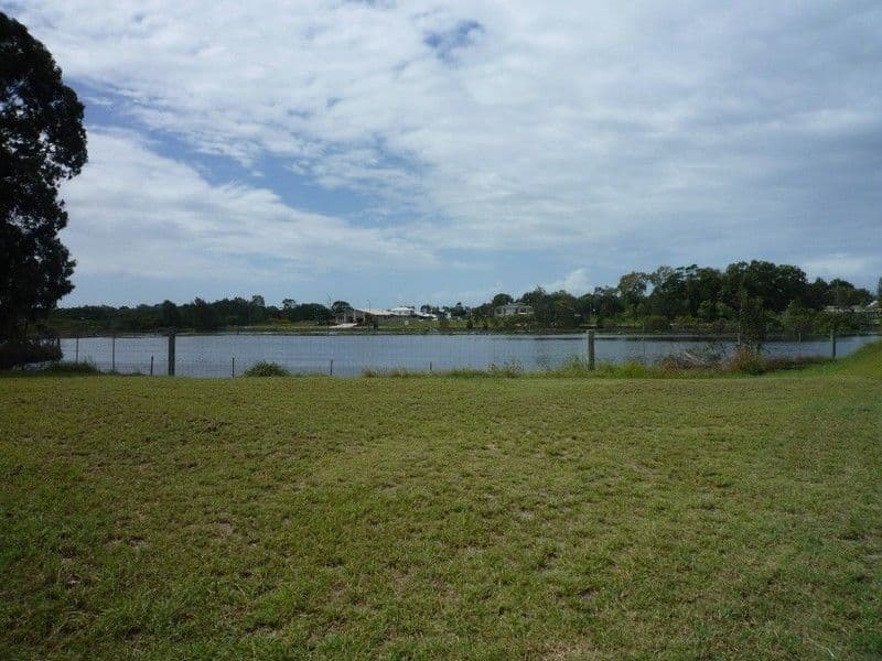23 Lorikeet Avenue, WOODGATE QLD 4660, Woodgate - Thumbnail 3