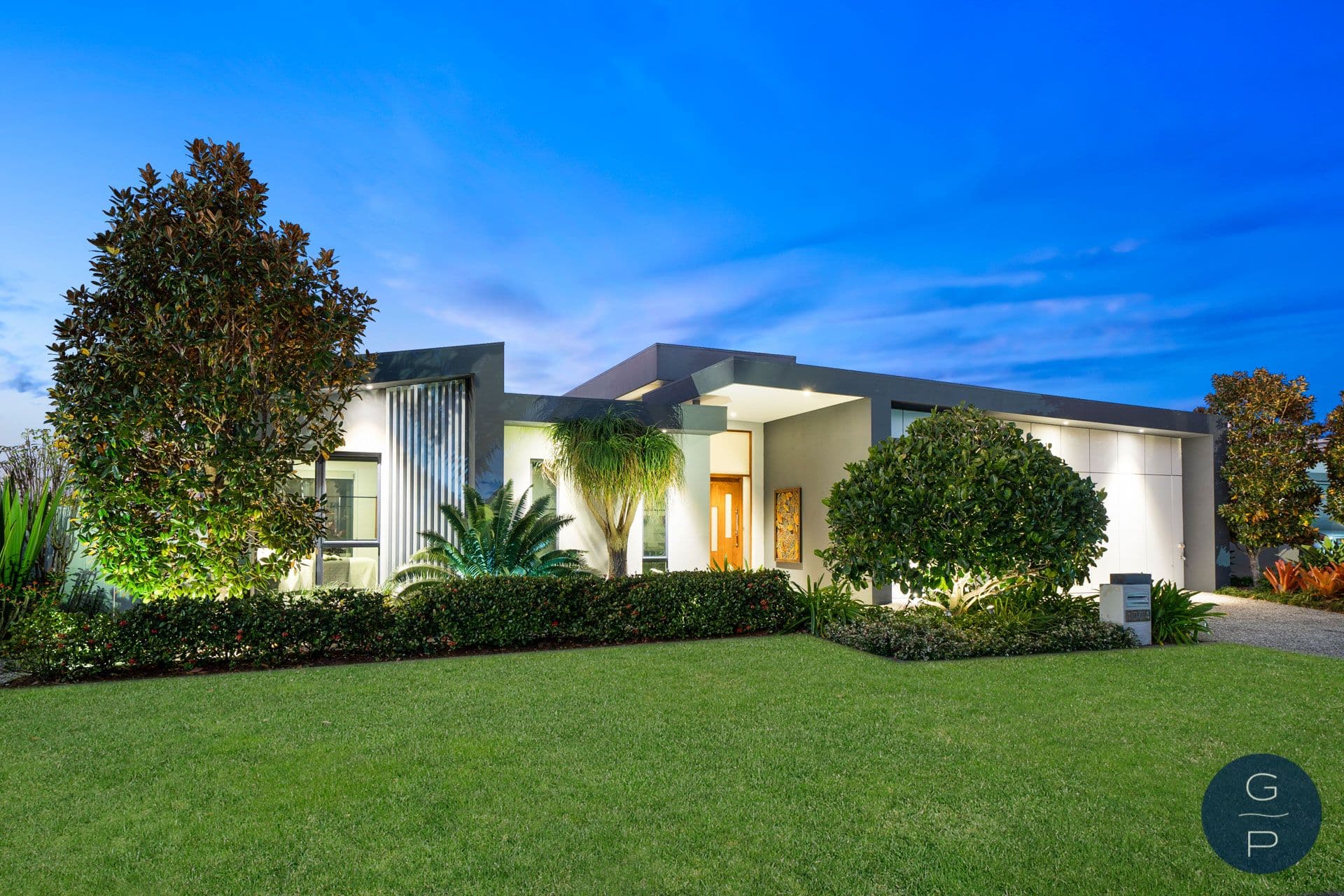 1004 Edgecliff Drive, Sanctuary Cove QLD 4212, Sanctuary Cove - Thumbnail 2